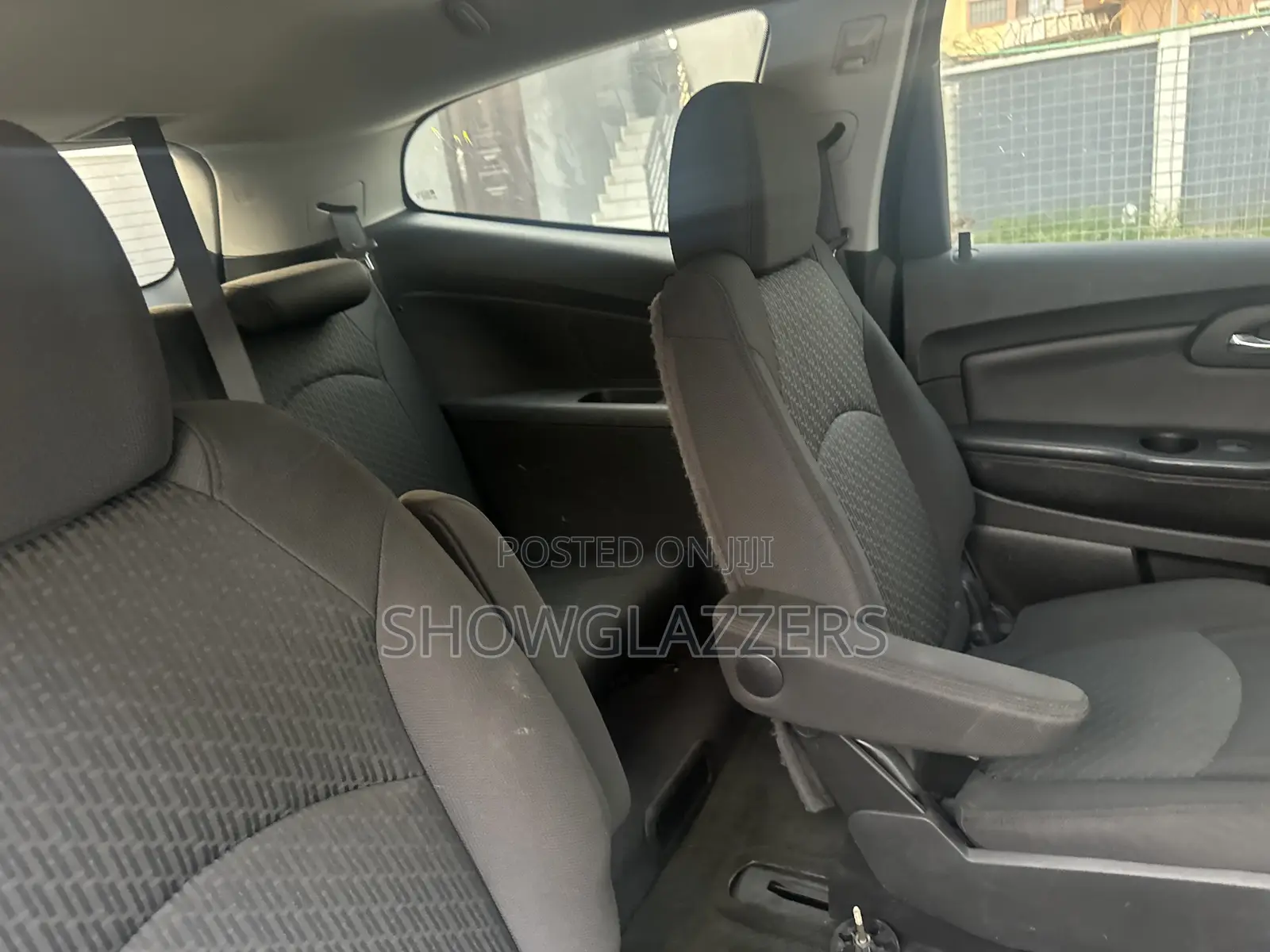 Chevrolet Traverse 2LT 2012 Blue
