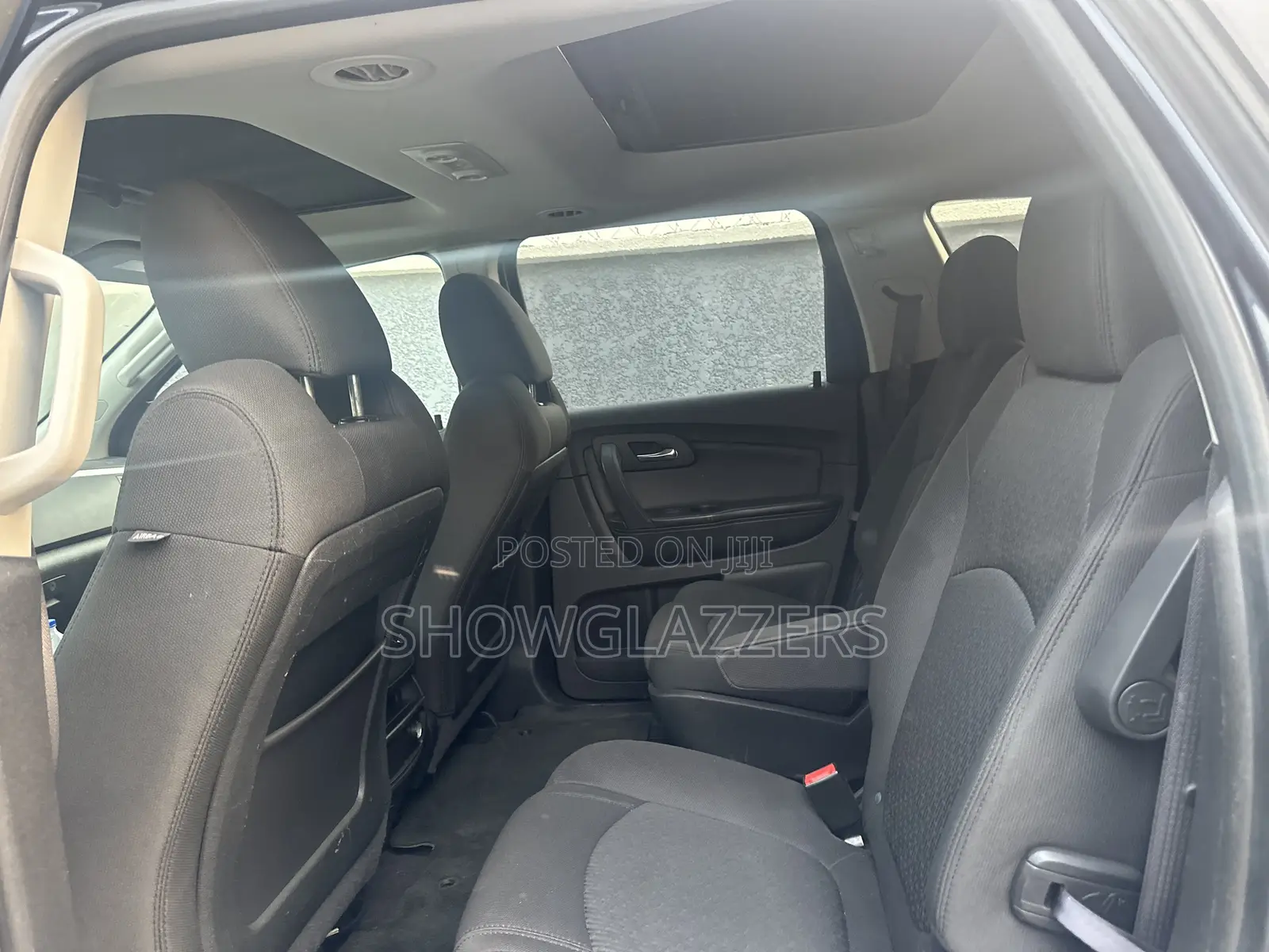 Chevrolet Traverse 2LT 2012 Blue