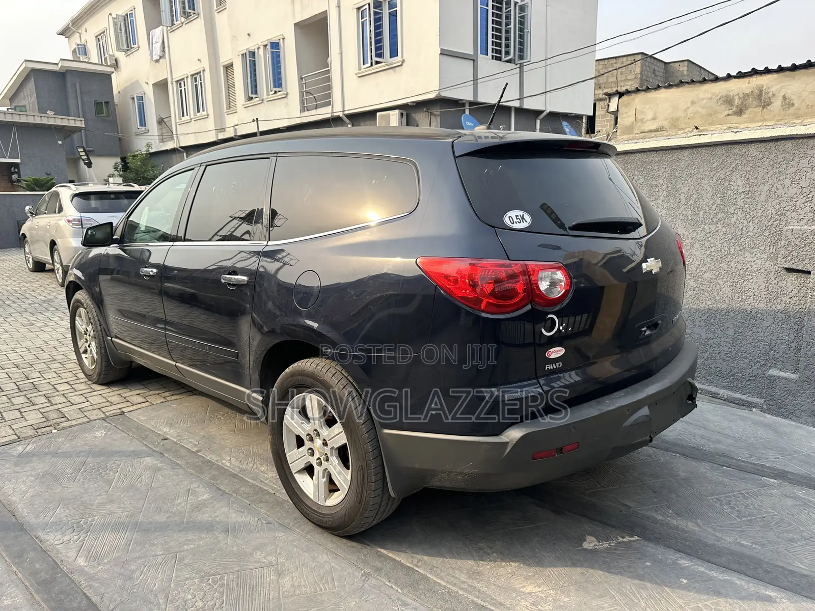 Chevrolet Traverse 2LT 2012 Blue