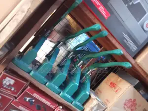 Rivet Botton Machine