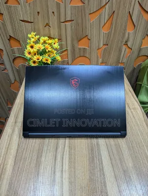 Laptop MSI GF65 Thin 10UE 8GB Intel Core I5 SSD 256GB