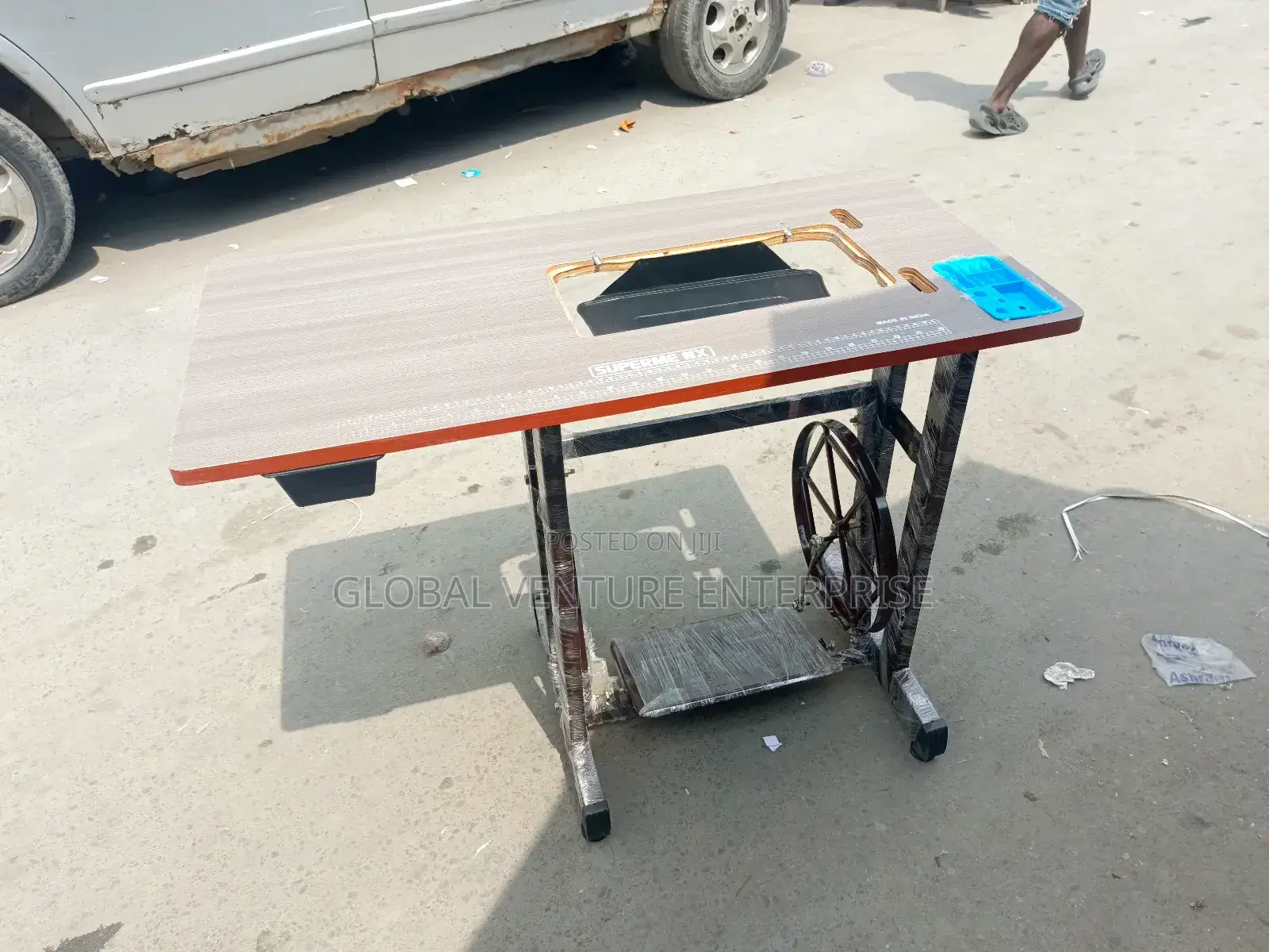 Machine Stand