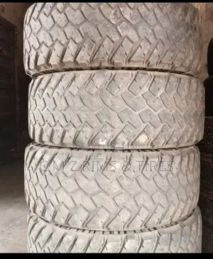 295/70r17 Tokunbo Off-Road Tire