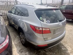 Hyundai Santa Fe 2014 Gray