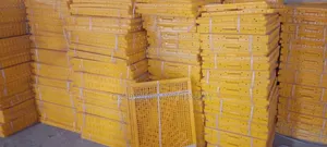 Movable Cages for Birds
