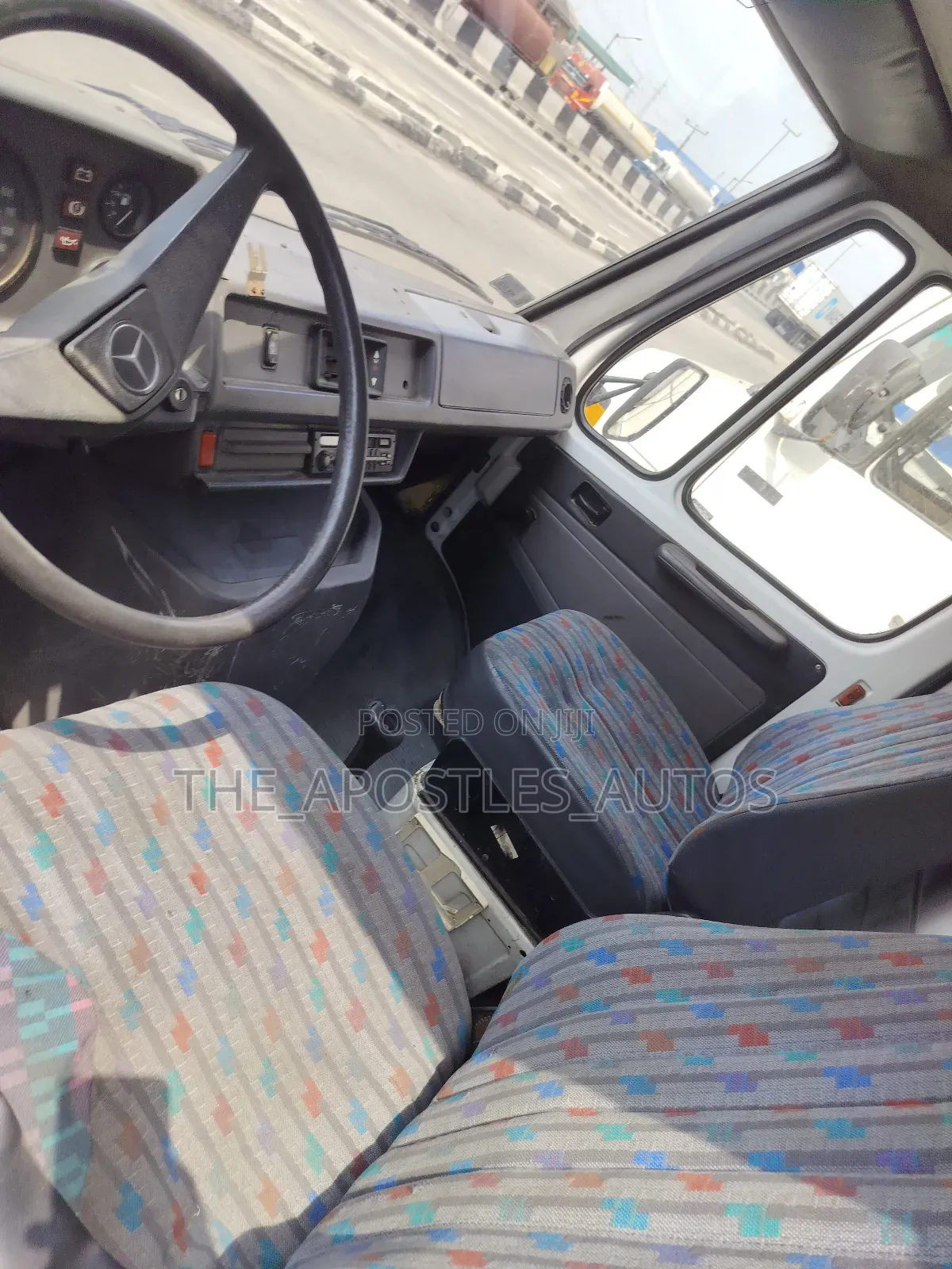 Mercedes-Benz T2 1996 White