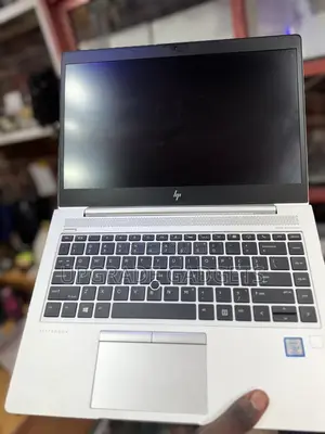 Laptop HP EliteBook 840 G6 8GB Intel Core I5 HDD+SSD 256GB