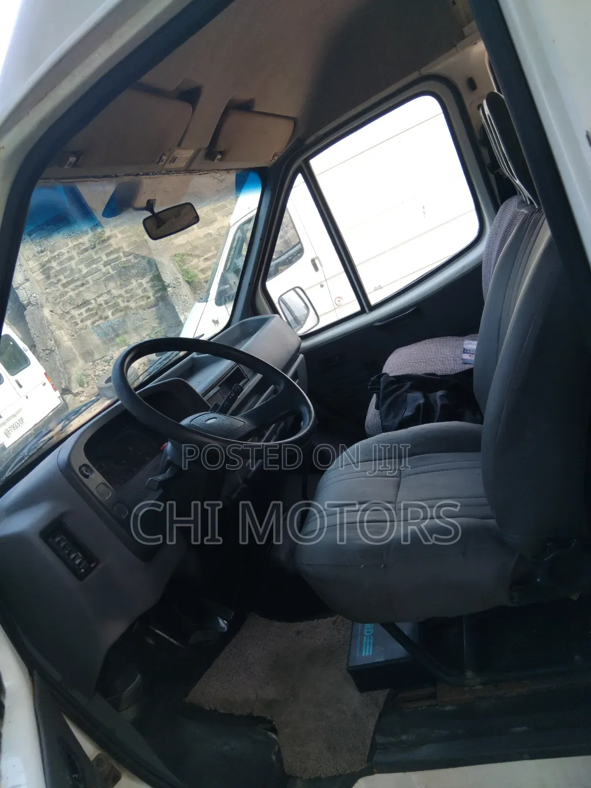 Ford Transit 2005 White