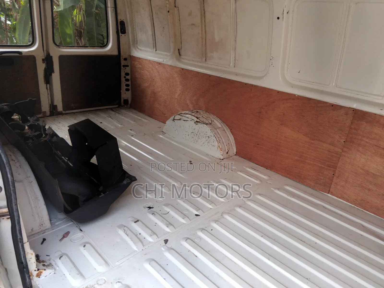 Ford Transit 2005 White