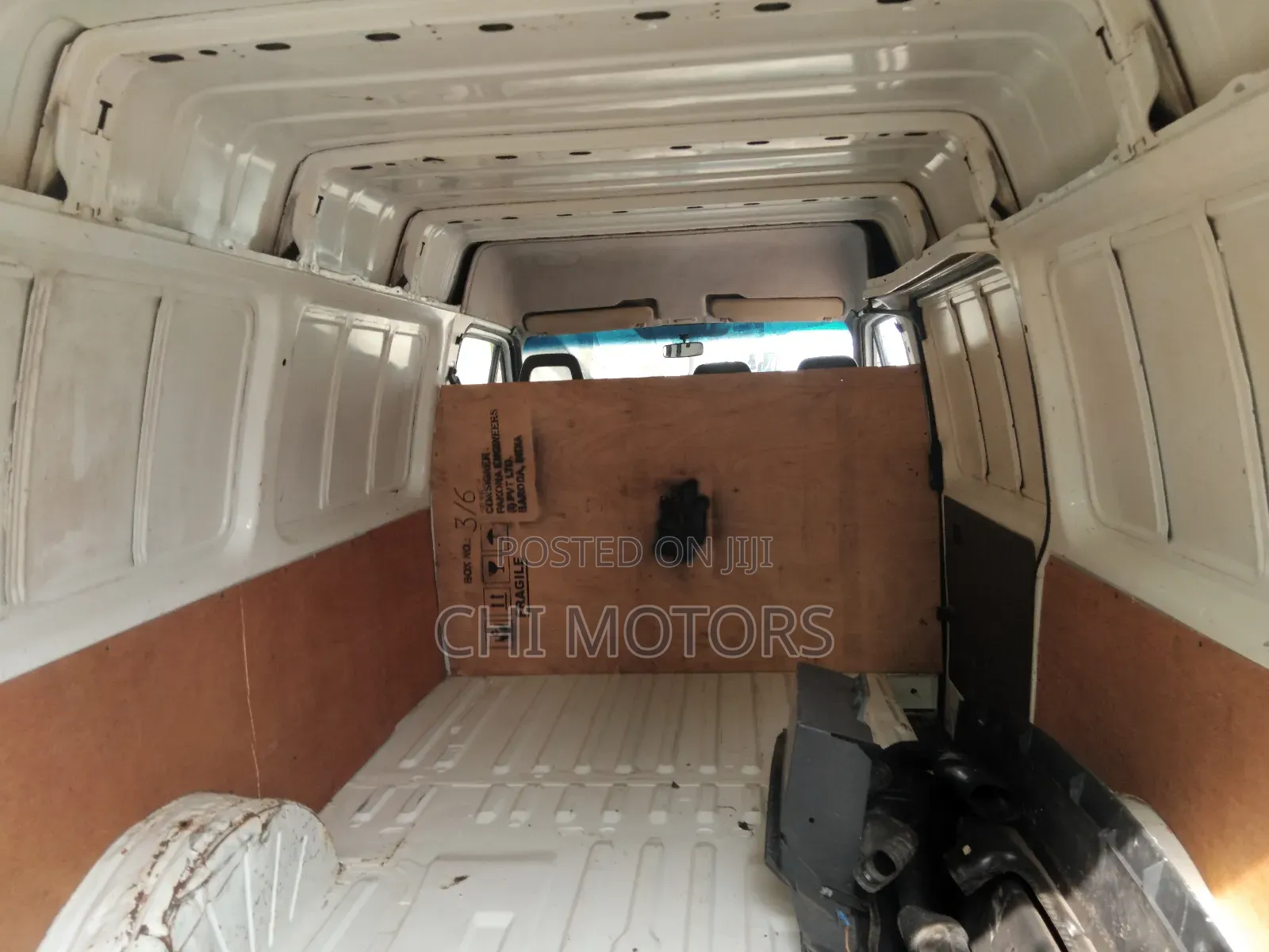 Ford Transit 2005 White