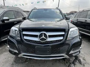 Mercedes-Benz GLK-Class 2014 Black