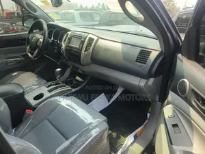 Toyota Tacoma 2013 Gray