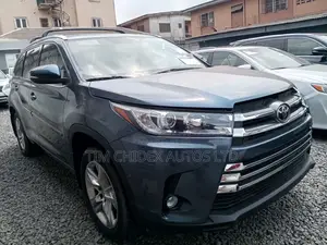 Toyota Highlander Limited V6 4x4 (3.5L 6cyl 6A) 2016 Blue