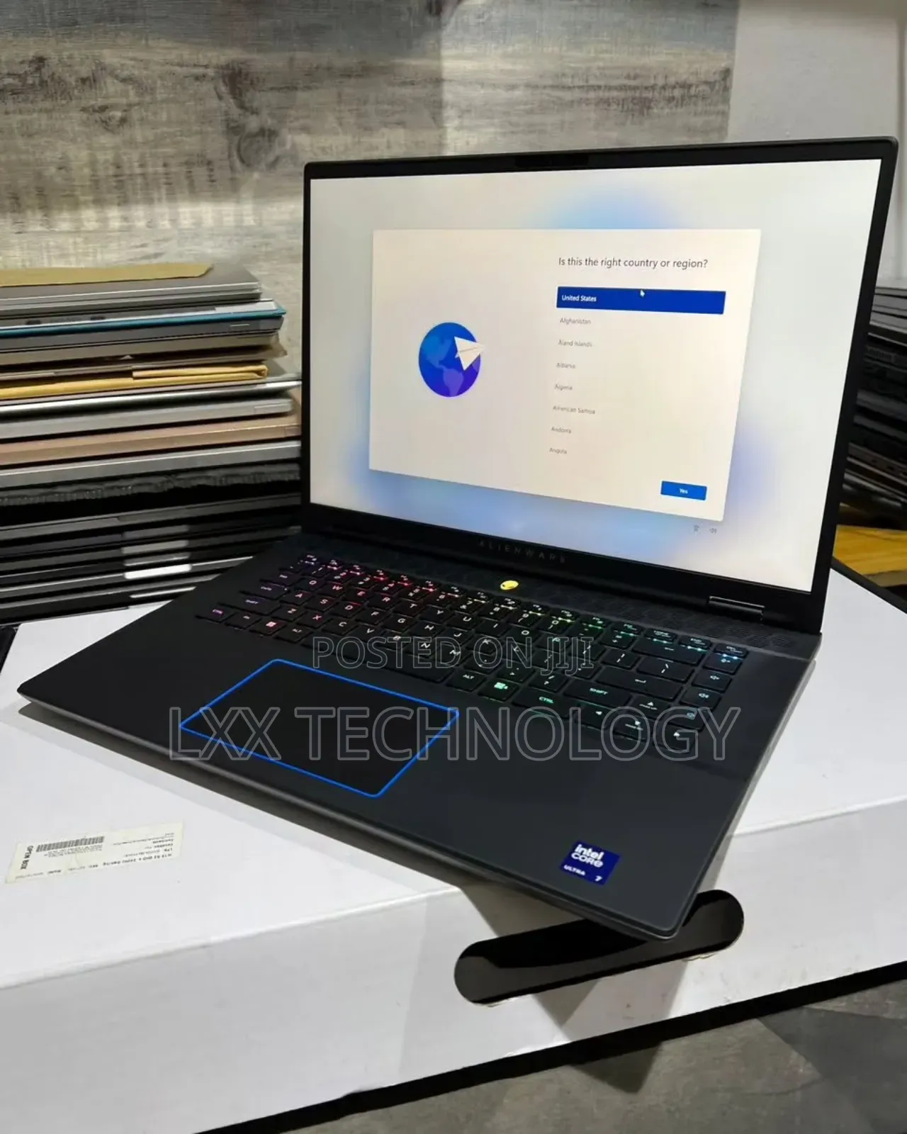 New Laptop Dell Alienware M16 R2 16GB Intel Core Ultra 7 SSD 1T