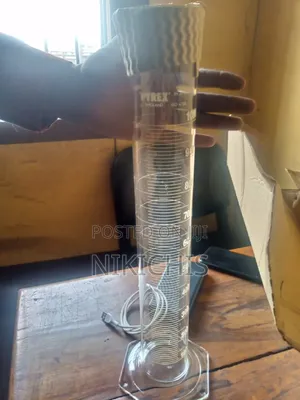 Pyrex Measuring Cylinder 1l
