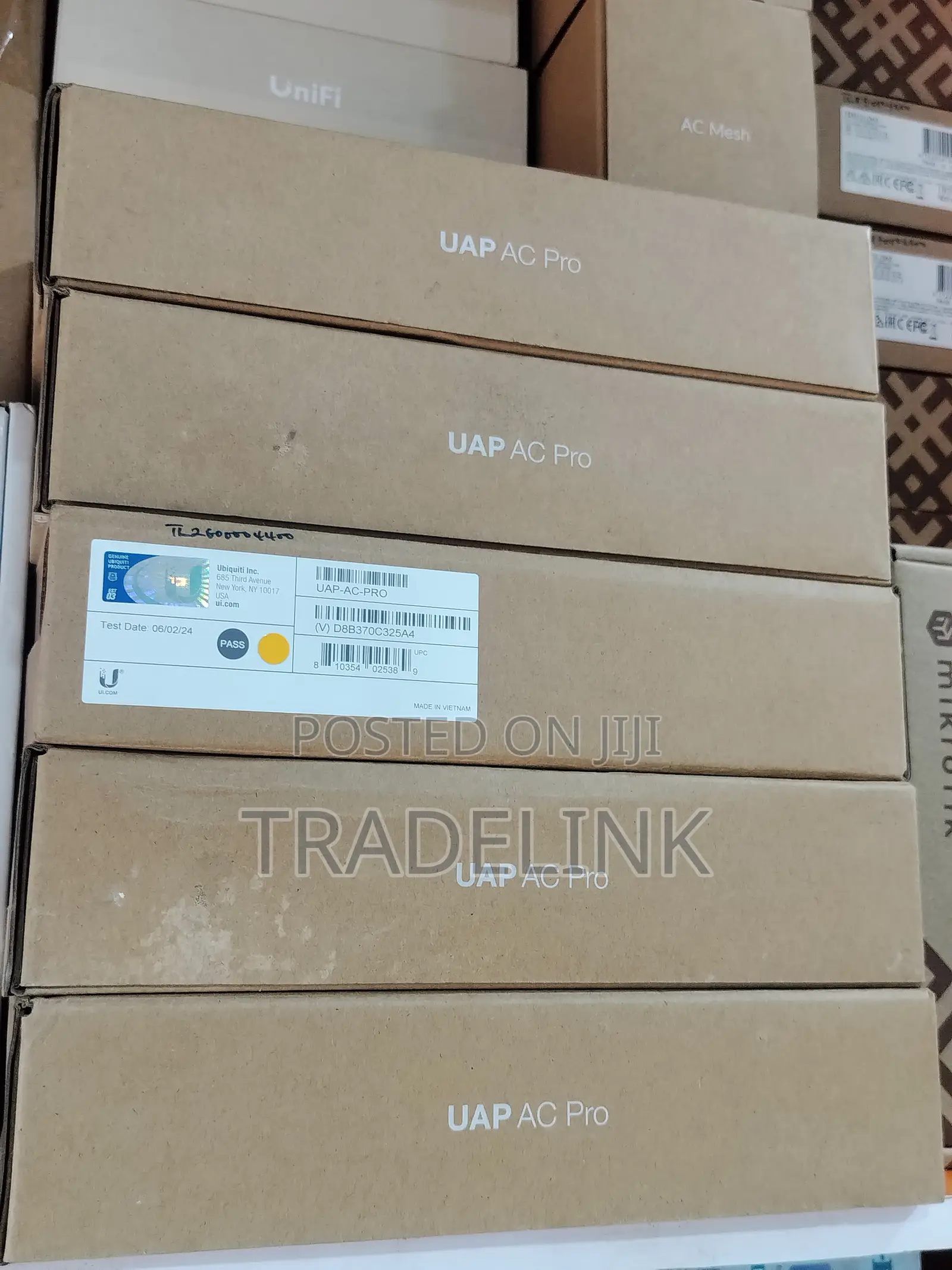 Ubiquiti Networks Uap-Ac-Pro Unifi Access Point