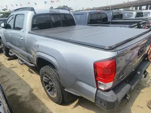 Toyota Tacoma 4dr Double Cab 2016 Silver