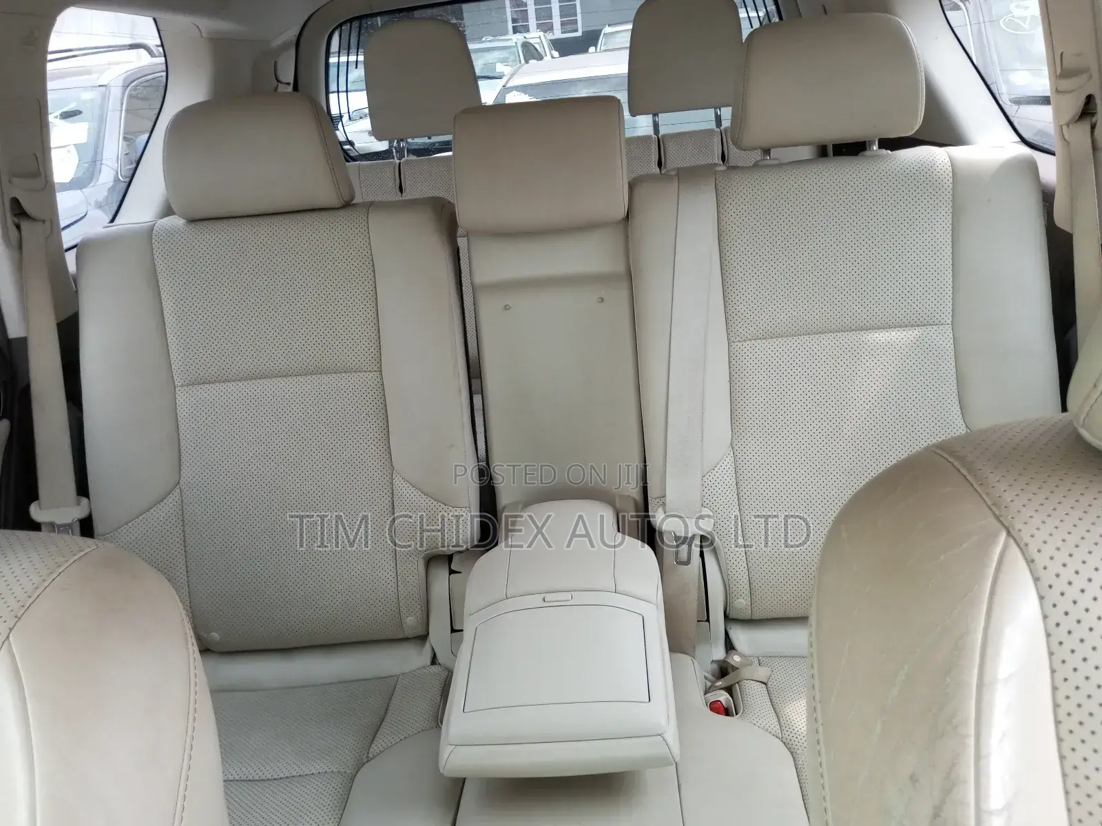 Lexus GX 460 2010 Gold