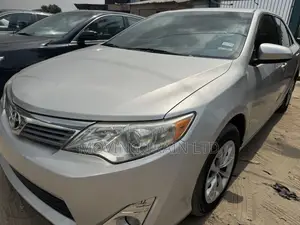Toyota Camry 2013 Silver
