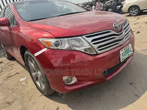 Toyota Venza V6 AWD 2010 Red