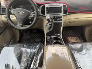 Toyota Venza V6 AWD 2010 Red