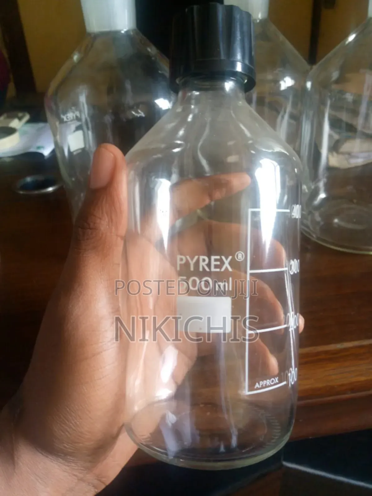 Pyrex Reagent Bottle 1L Also Available in 2L, 3.5L, 5L