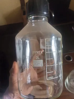Pyrex Reagent Bottle 1L Also Available in 2L, 3.5L, 5L