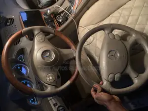 SL 500 to SL550 Upgrade Steering Wheel