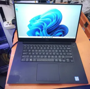 Laptop Dell Precision 5520 16GB Intel Core I7 SSD 512GB