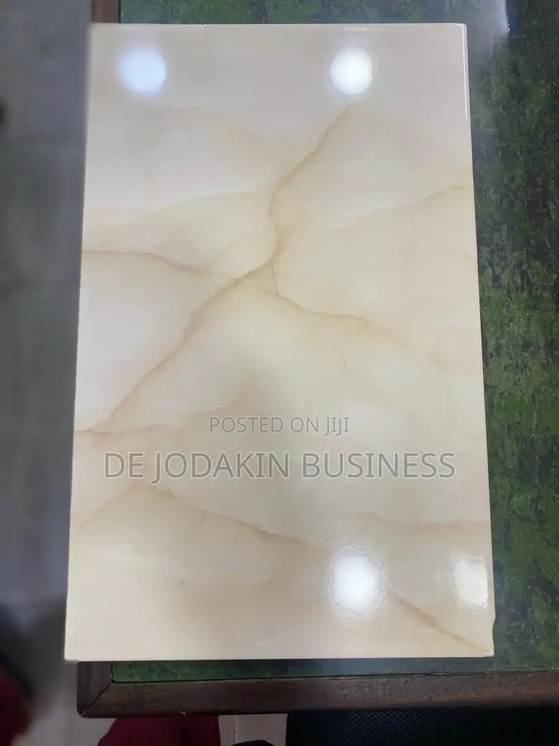 25x40 Glazed Wall Tile for Exclusive Finishing