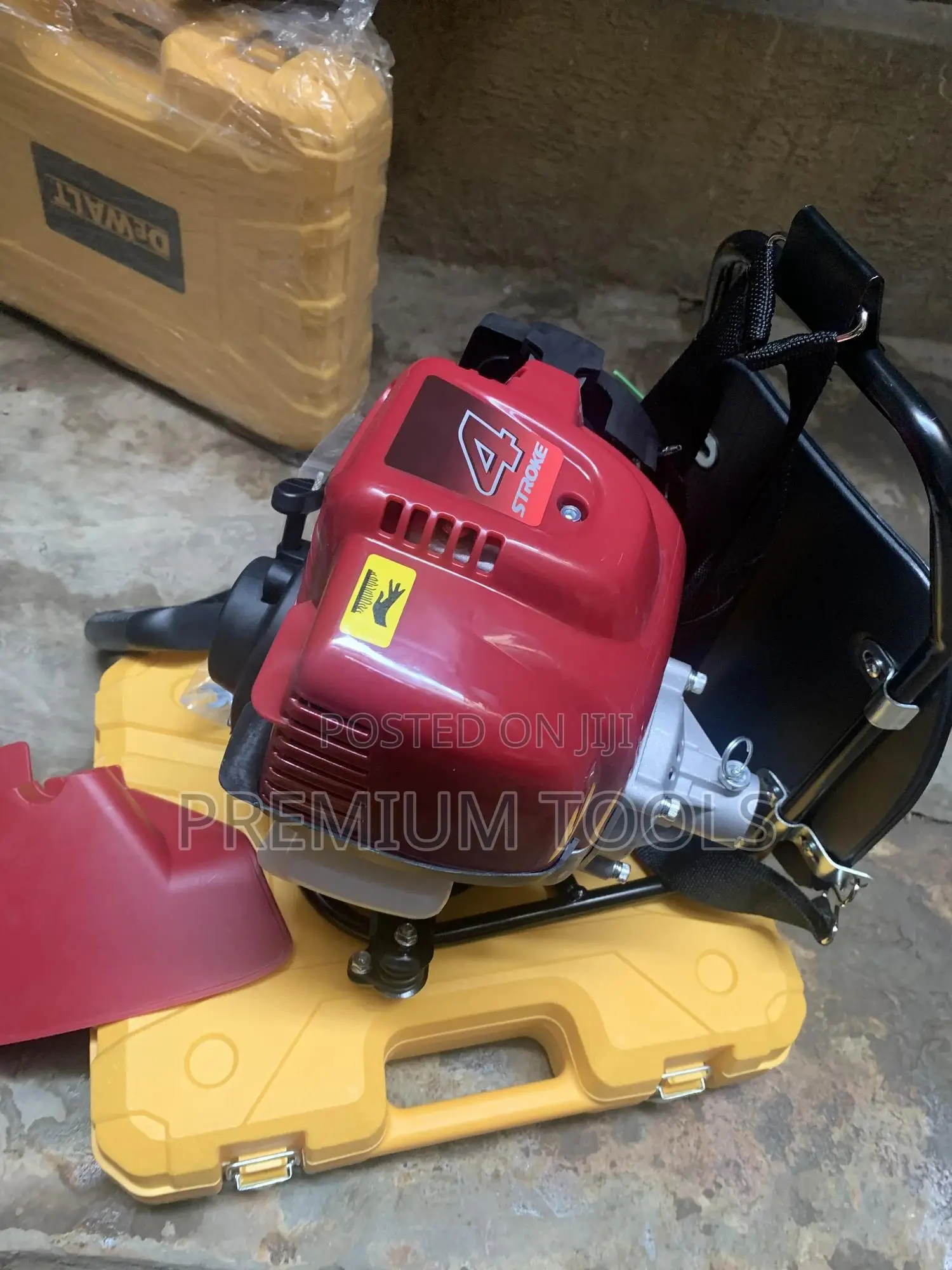 4 Strokes Brush Cutter