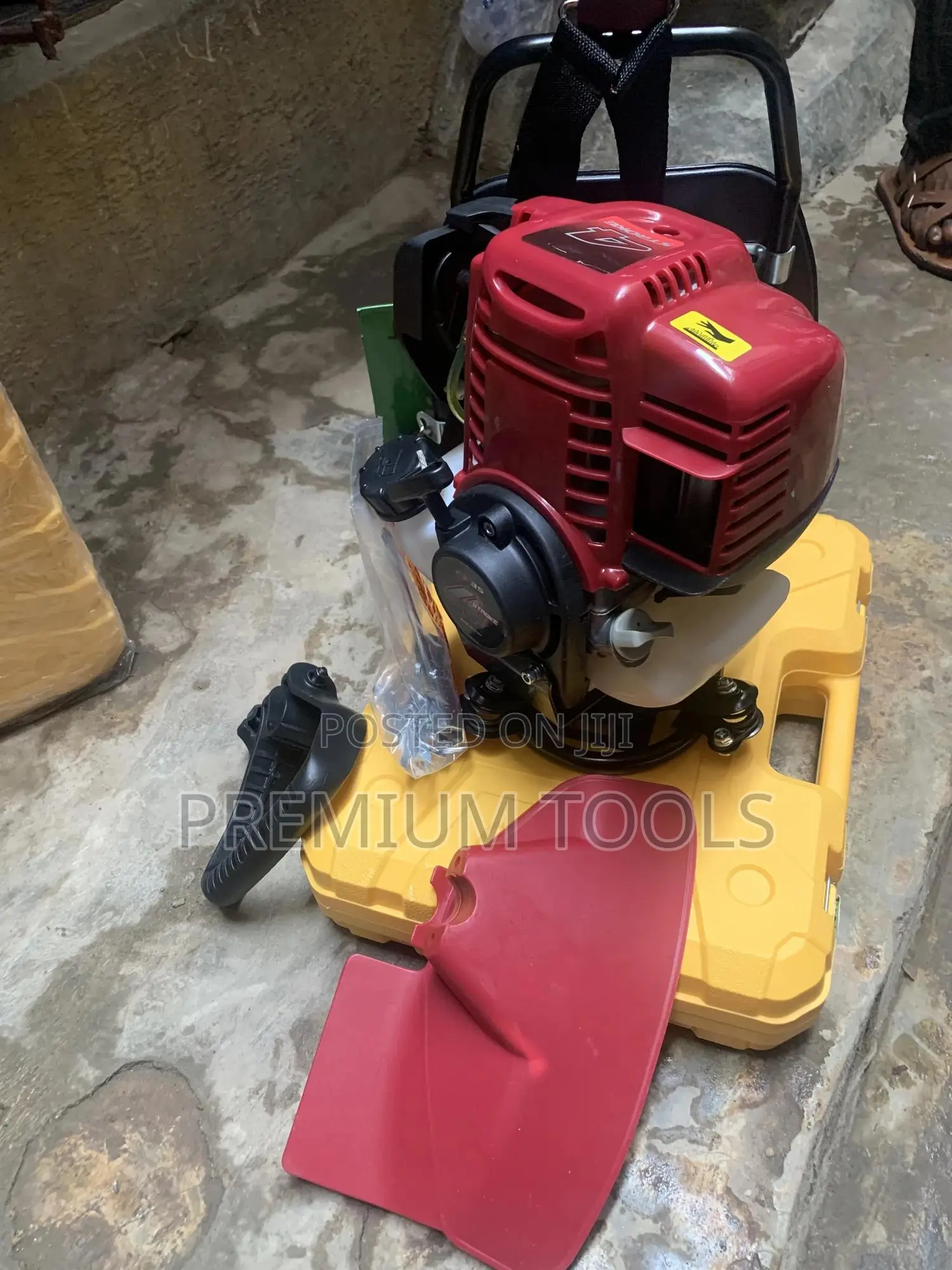 4 Strokes Brush Cutter