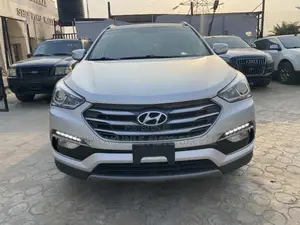 Hyundai Santa Fe 2016 Silver