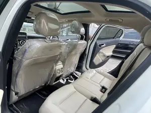 Mercedes-Benz GLA 250 2017 White