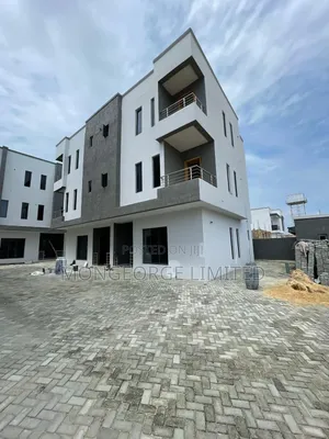 4bdrm Duplex in Ikota for sale