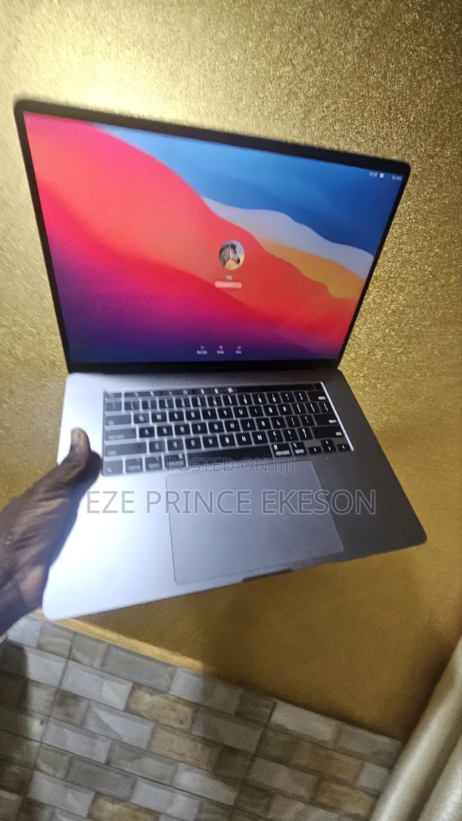 Laptop Apple MacBook Pro 2019 16GB Intel Core I7 SSD 500GB