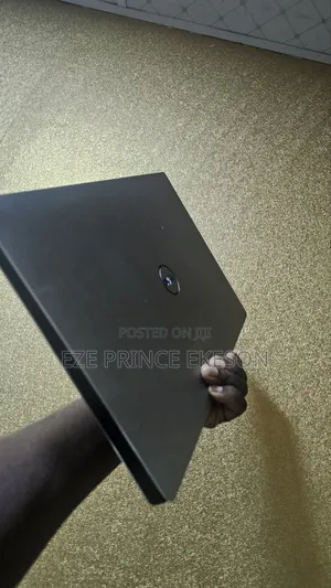 Laptop Dell Precision 15 5510 16GB Intel Core I7 SSD 512GB