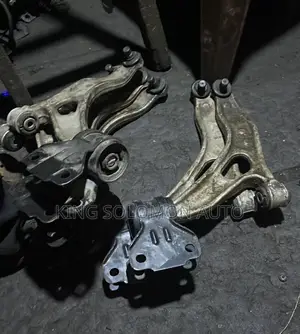 Front Lower Arm Ford Focus 2010 2011 2012 2013 2014 2015