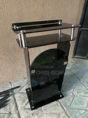 Lager Pick Pulpit