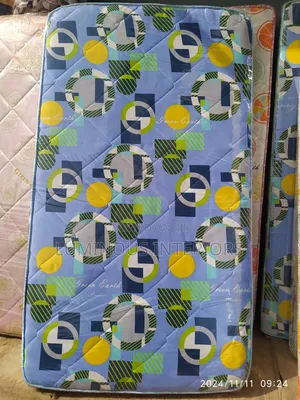 31⁄2 BY 6ft 6 INCHES MATTRESS