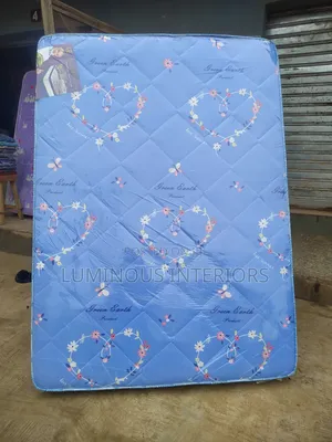 41⁄2 by 6ft 8 Inches Semi-Orthopaedic Mattress ( Green Earth )