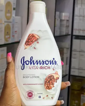 Photo - Johnson's Vita-rich Brightening Body Lotion Pomegranate