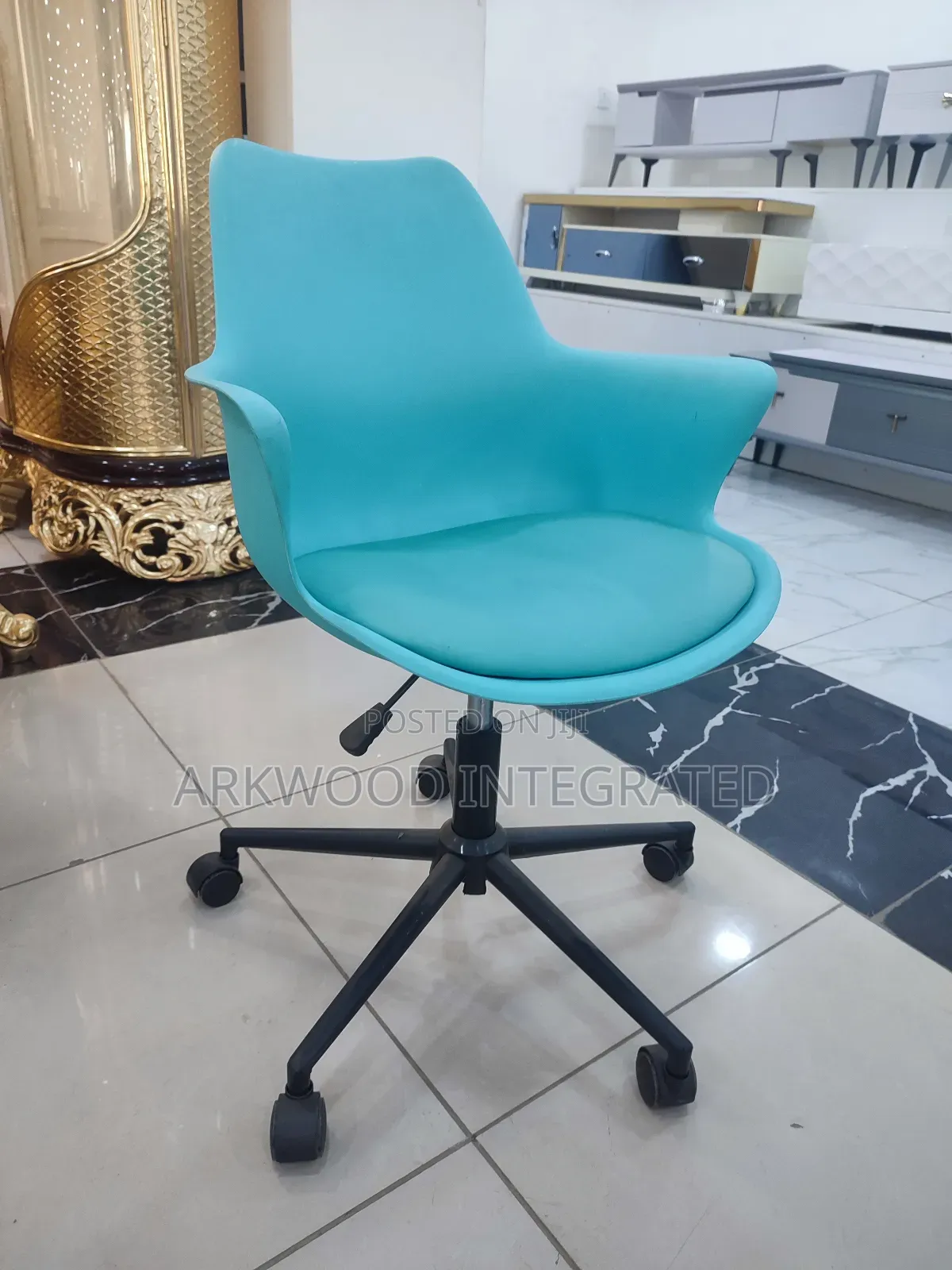 Office / Reading Plastic Chair Height Adjustable