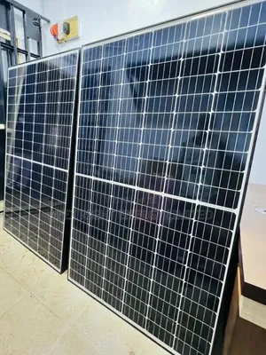 550watts Canadian Mono Black Panel