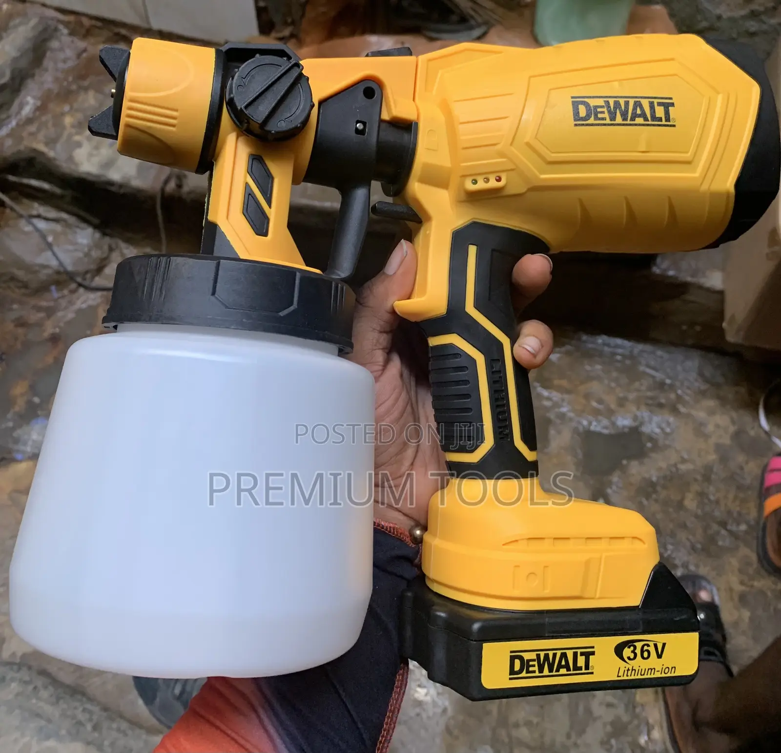 Dewalt Cordless Spray Gun