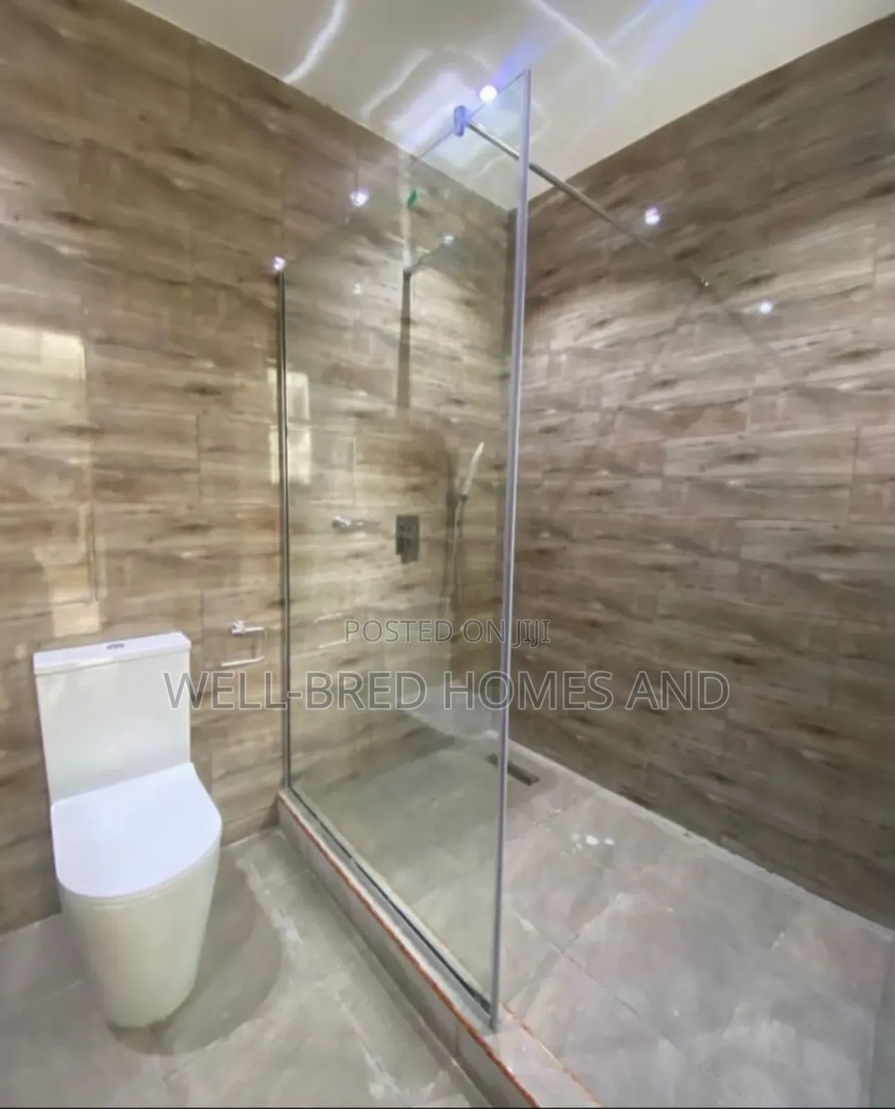 2bdrm Apartment in Lekki Phase 1 for sale