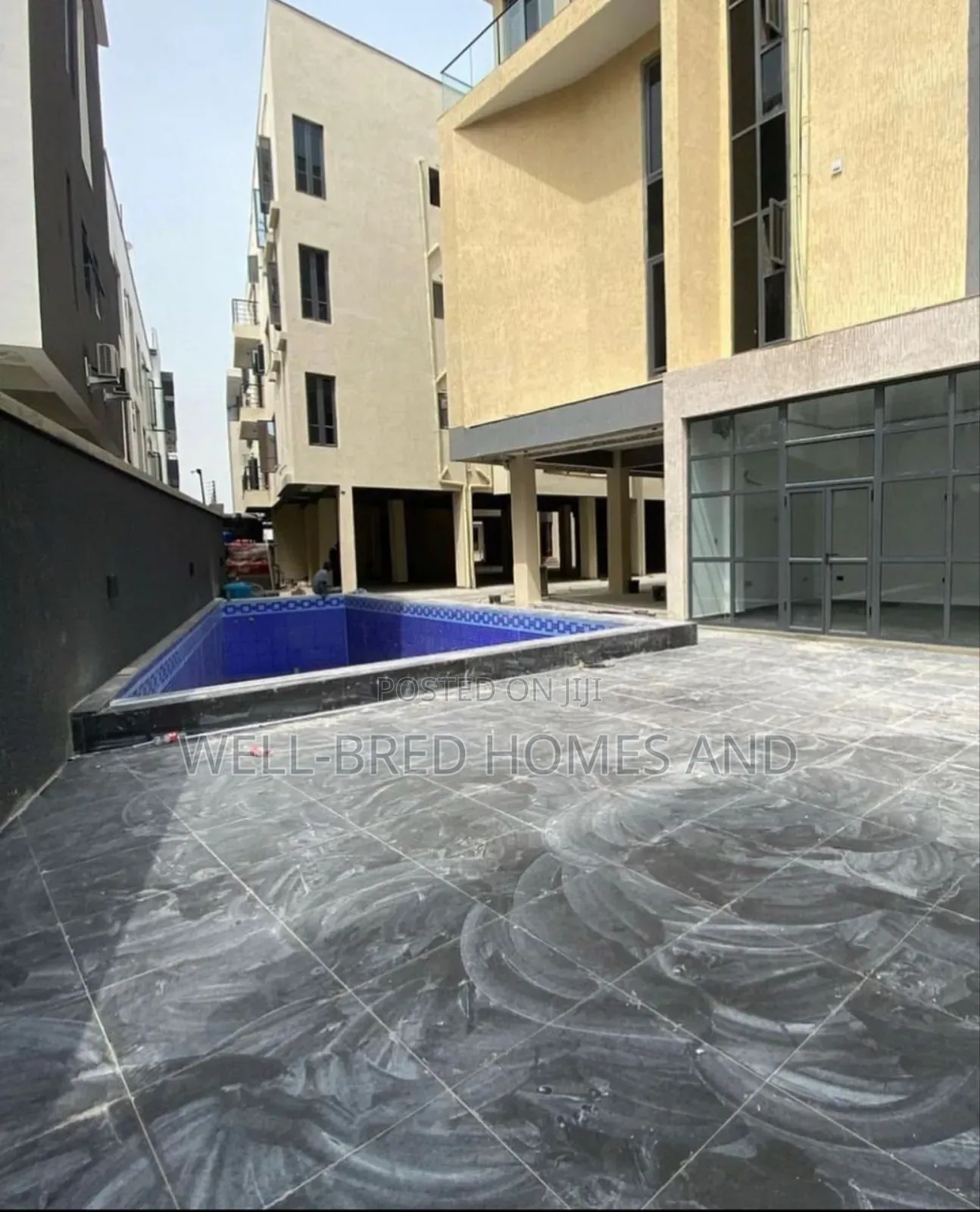 2bdrm Apartment in Lekki Phase 1 for sale
