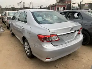 Toyota Corolla 2013 Silver