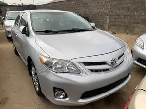 Toyota Corolla 2013 Silver