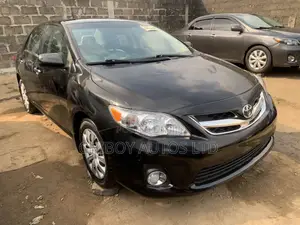 Toyota Corolla 2012 Black